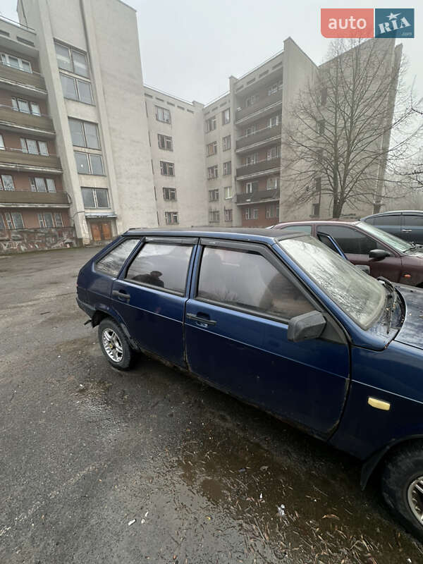 Хэтчбек ВАЗ / Lada 2109 2006 в Киеве