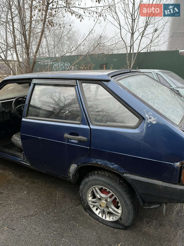 Хэтчбек ВАЗ / Lada 2109 2006 в Киеве