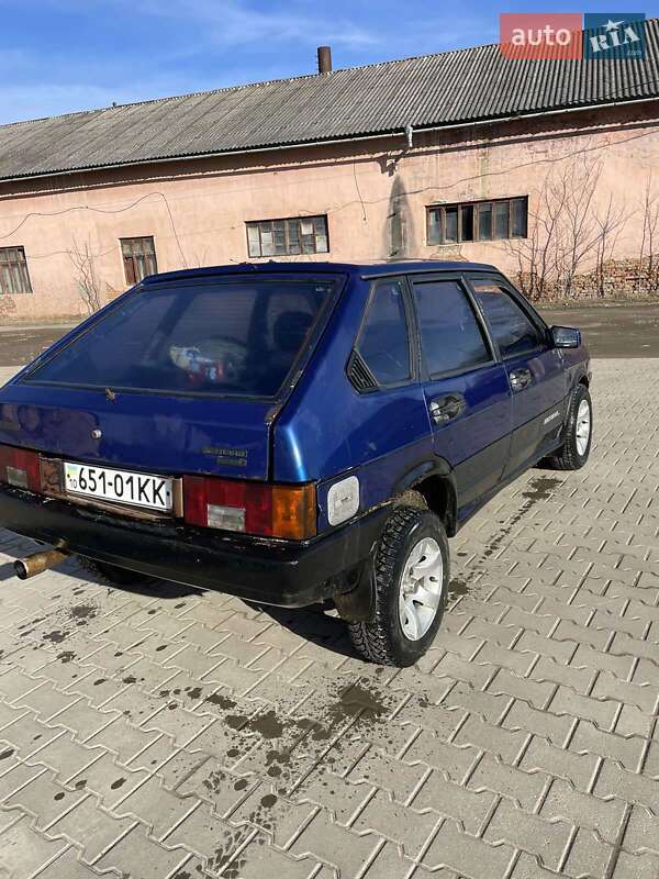 Хэтчбек ВАЗ / Lada 2109 1992 в Косове