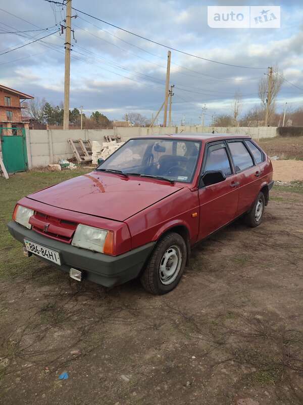Хэтчбек ВАЗ / Lada 2109 1990 в Очакове