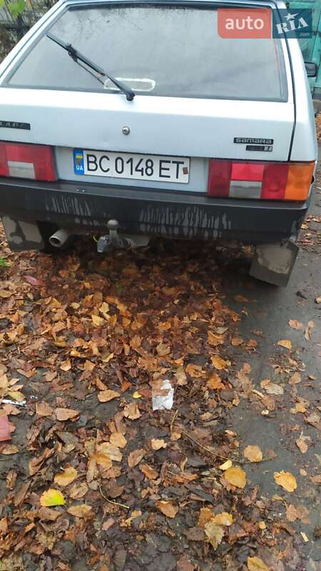 Хэтчбек ВАЗ / Lada 2109 2004 в Шептицькому фото 5 Хэтчбек ВАЗ / Lada 2109 2004 в Шептицькому