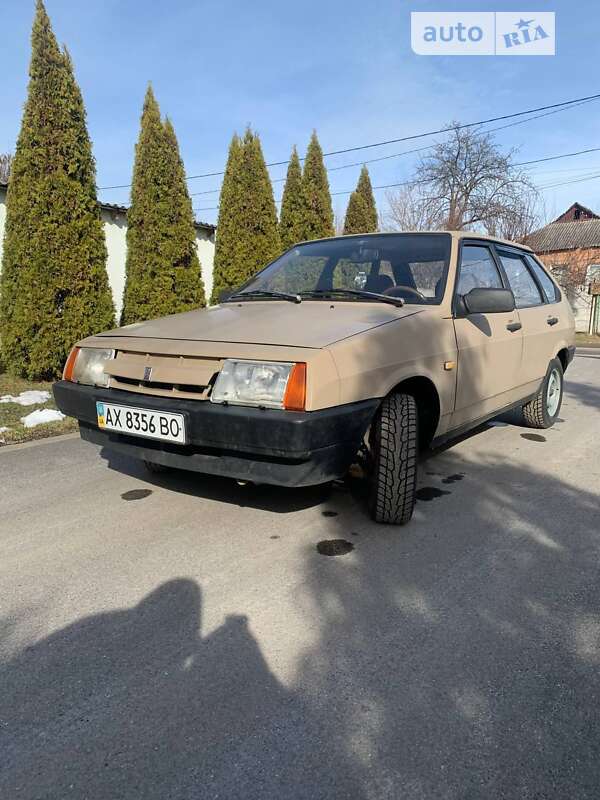 Хэтчбек ВАЗ / Lada 2109 1988 в Харькове