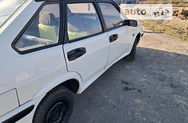 Хэтчбек ВАЗ / Lada 2109 1995 в Костополе