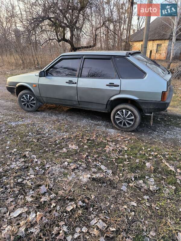Хетчбек ВАЗ / Lada 2109 1995 в Харкові