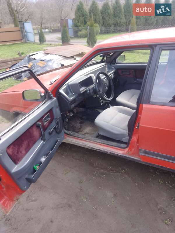 Хетчбек ВАЗ / Lada 2109 1990 в Мостиській фото 8 Хетчбек ВАЗ / Lada 2109 1990 в Мостиській