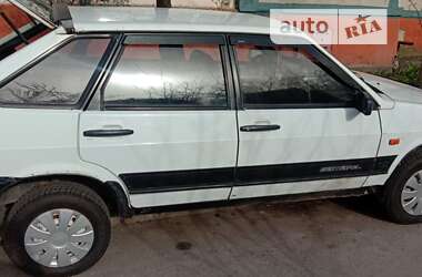 Хэтчбек ВАЗ / Lada 2109 2000 в Ровно