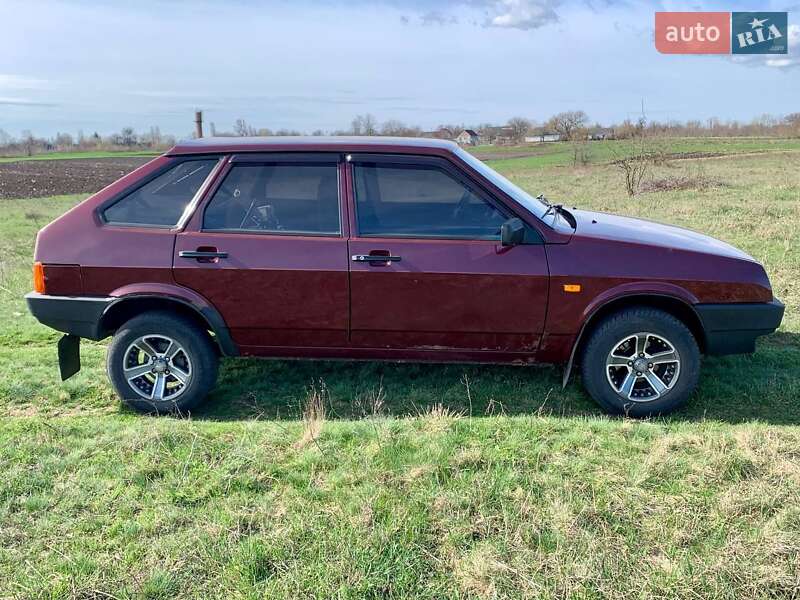 Хетчбек ВАЗ / Lada 2109 2008 в Глобиному