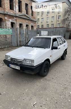 Хэтчбек ВАЗ / Lada 2109 1988 в Чугуеве