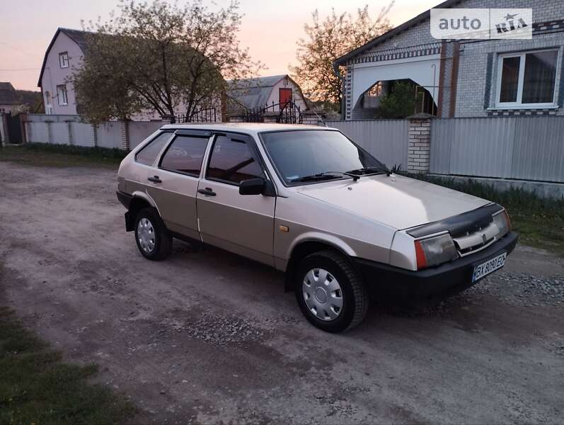Хэтчбек ВАЗ / Lada 2109 1994 в Летичеве