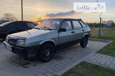 Хэтчбек ВАЗ / Lada 2109 1997 в Черновцах
