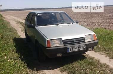 Хэтчбек ВАЗ / Lada 2109 2003 в Киеве