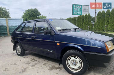 Хэтчбек ВАЗ 2109 1997 в 