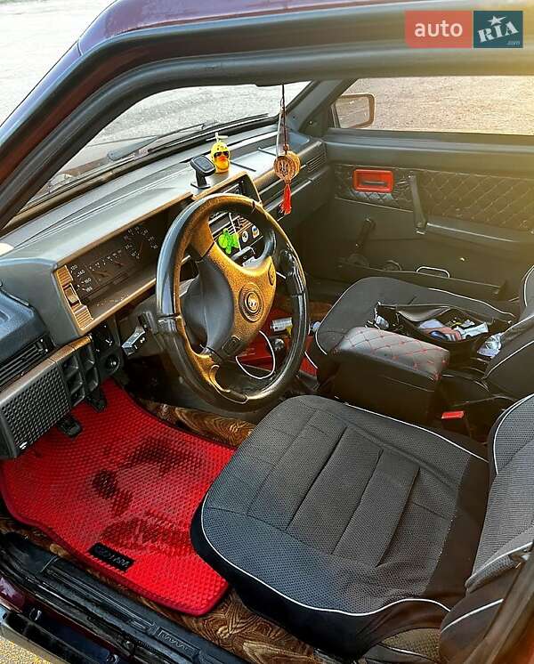 Хэтчбек ВАЗ / Lada 2109 2006 в Чугуеве фото 2 Хэтчбек ВАЗ / Lada 2109 2006 в Чугуеве