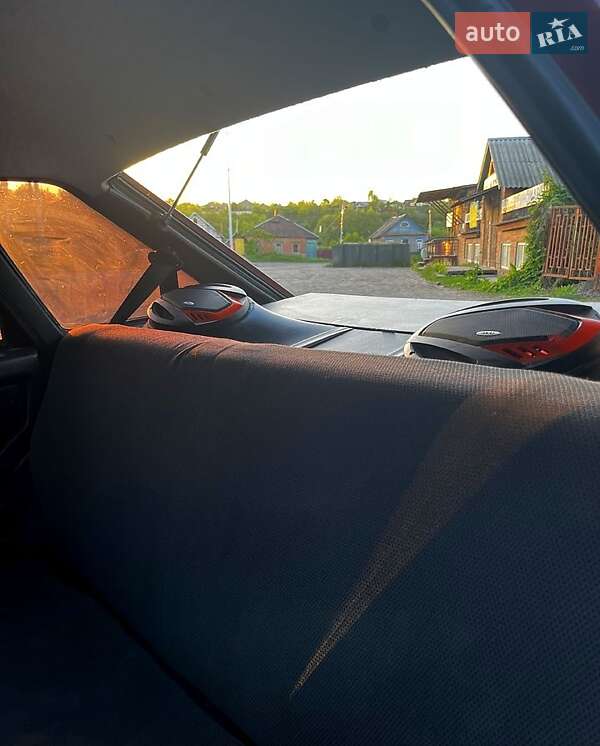 Хэтчбек ВАЗ / Lada 2109 2006 в Чугуеве фото 5 Хэтчбек ВАЗ / Lada 2109 2006 в Чугуеве