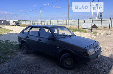 Хэтчбек ВАЗ / Lada 2109 1992 в Городке