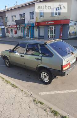Хэтчбек ВАЗ / Lada 2109 1993 в Ахтырке