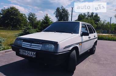 Хэтчбек ВАЗ / Lada 2109 1995 в Кривом Роге