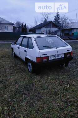 Хэтчбек ВАЗ / Lada 2109 1992 в Тысменице