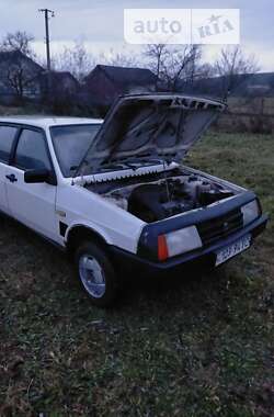 Хэтчбек ВАЗ / Lada 2109 1992 в Тысменице