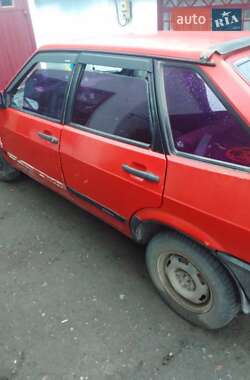 Хэтчбек ВАЗ 2109 1993 в 
