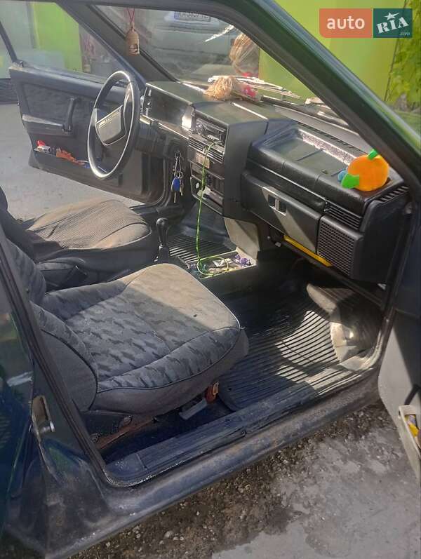 Хетчбек ВАЗ / Lada 2109 2002 в Василькові