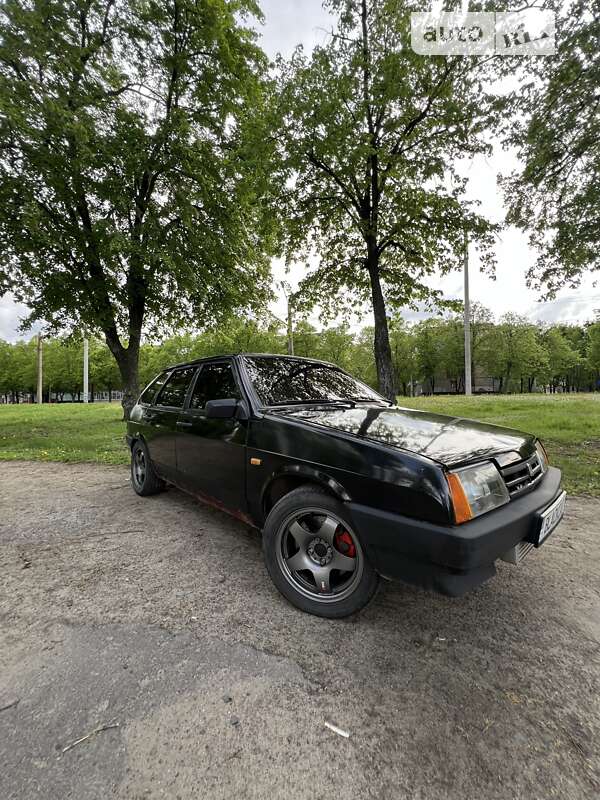 Хэтчбек ВАЗ / Lada 2109 2006 в Харькове