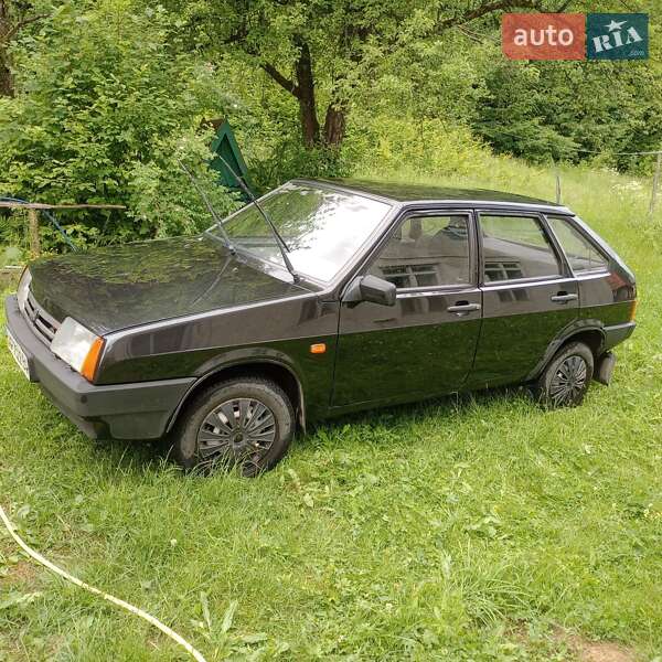 Хетчбек ВАЗ / Lada 2109 2005 в Ужгороді