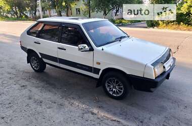 Хетчбек ВАЗ / Lada 2109 1990 в Романіву