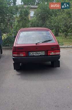 Хэтчбек ВАЗ 2109 1992 в 