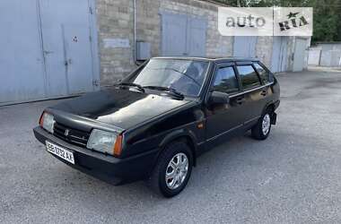 Хетчбек ВАЗ / Lada 2109 1990 в Новомосковську