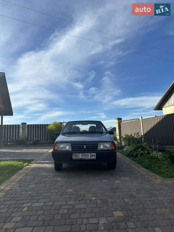 Хэтчбек ВАЗ / Lada 2109 2006 в Дрогобыче фото 5 Хэтчбек ВАЗ / Lada 2109 2006 в Дрогобыче