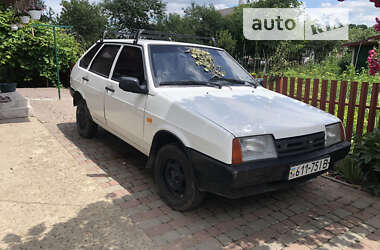 Хетчбек ВАЗ / Lada 2109 1989 в Івано-Франківську