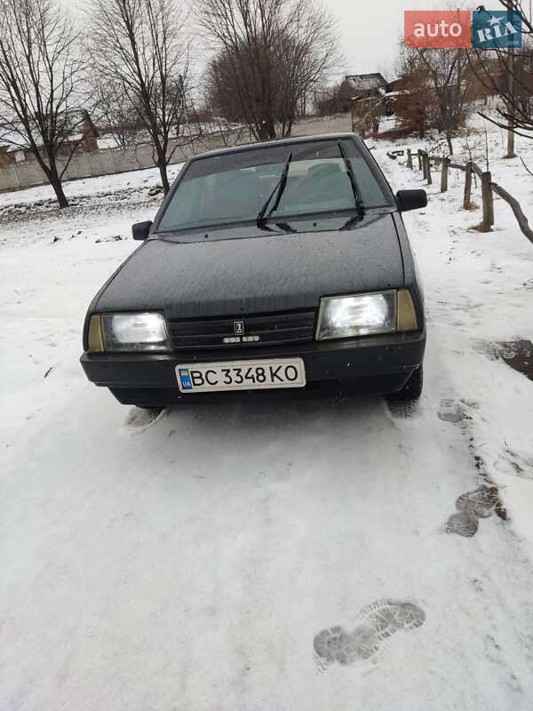 Хетчбек ВАЗ / Lada 2109 2006 в Львові фото 9 Хетчбек ВАЗ / Lada 2109 2006 в Львові