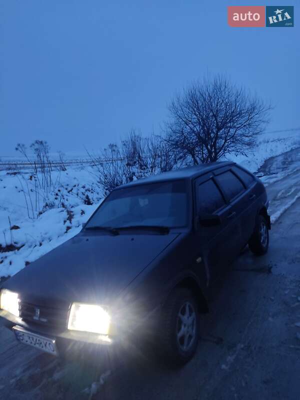 Хетчбек ВАЗ / Lada 2109 2006 в Львові фото 4 Хетчбек ВАЗ / Lada 2109 2006 в Львові