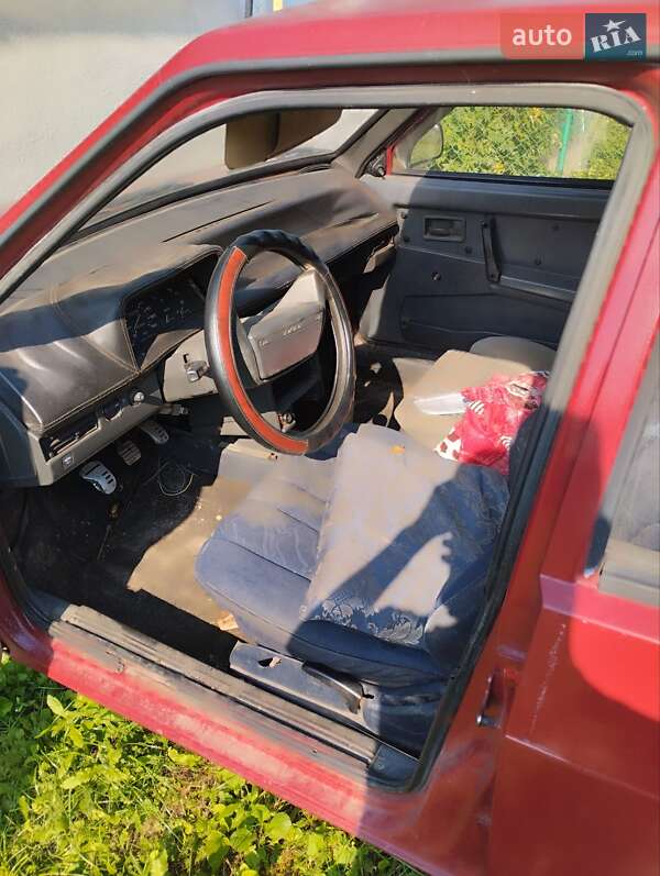 Хэтчбек ВАЗ / Lada 2109 1989 в Мостиске