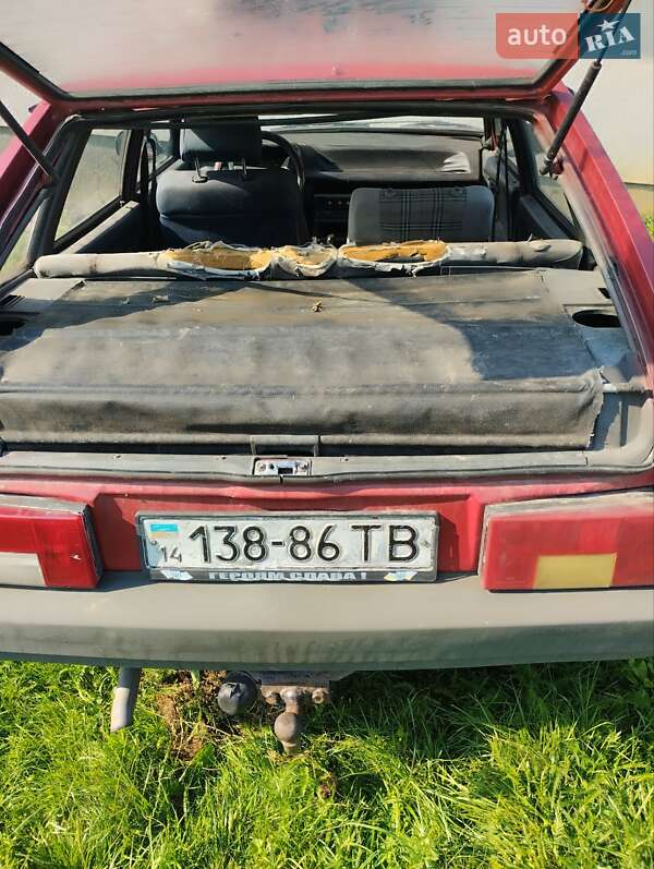Хэтчбек ВАЗ / Lada 2109 1989 в Мостиске
