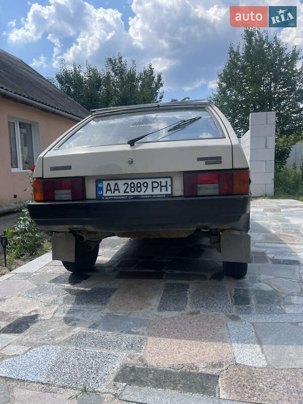 Хетчбек ВАЗ / Lada 2109 1989 в Корсунь-Шевченківському фото 2 Хетчбек ВАЗ / Lada 2109 1989 в Корсунь-Шевченківському