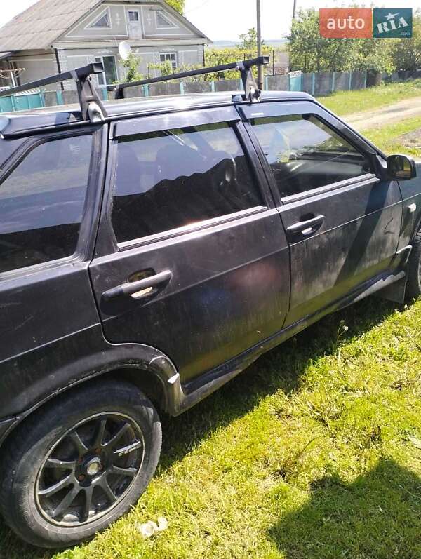 Хетчбек ВАЗ / Lada 2109 2005 в Дунаївцях