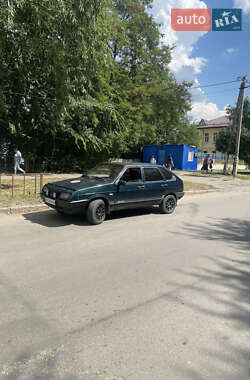 Хэтчбек ВАЗ 2109 1989 в 
