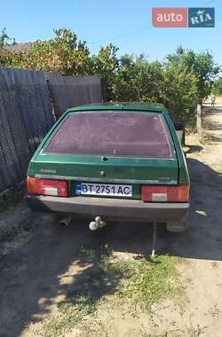Хэтчбек ВАЗ 2109 1999 в 