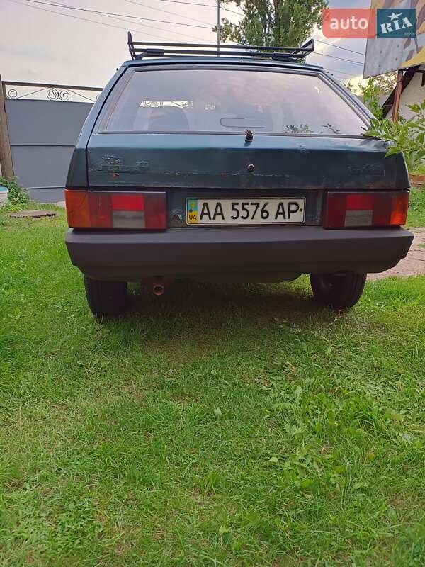 Хэтчбек ВАЗ / Lada 2109 2005 в Киеве