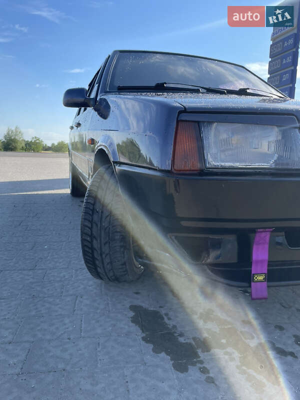 Хэтчбек ВАЗ / Lada 2109 1997 в Ивано-Франковске