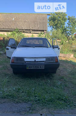 Хэтчбек ВАЗ / Lada 2109 1988 в Бердичеве