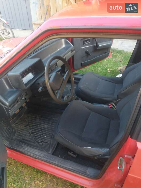 Хэтчбек ВАЗ / Lada 2109 1994 в Черновцах