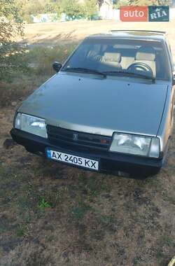 Хэтчбек ВАЗ 2109 2002 в 