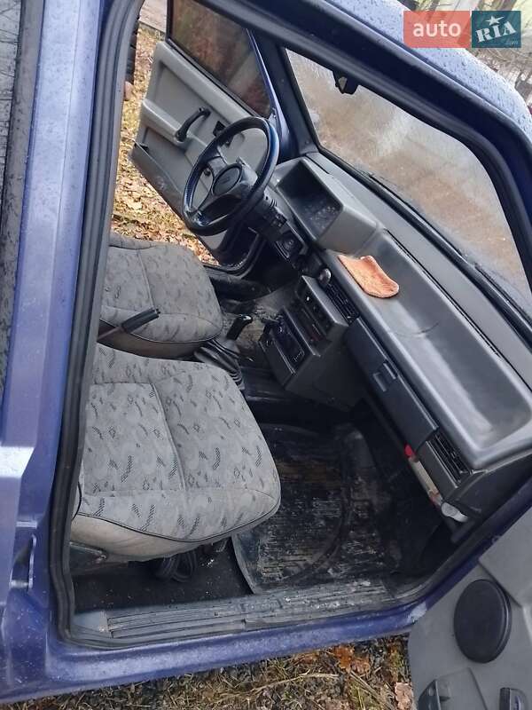 Хэтчбек ВАЗ / Lada 2109 1991 в Буче