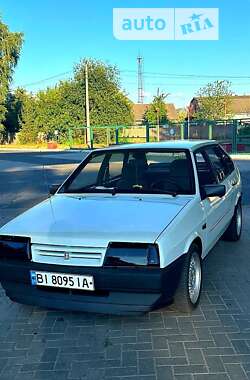 Хэтчбек ВАЗ / Lada 2109 1992 в Гадяче