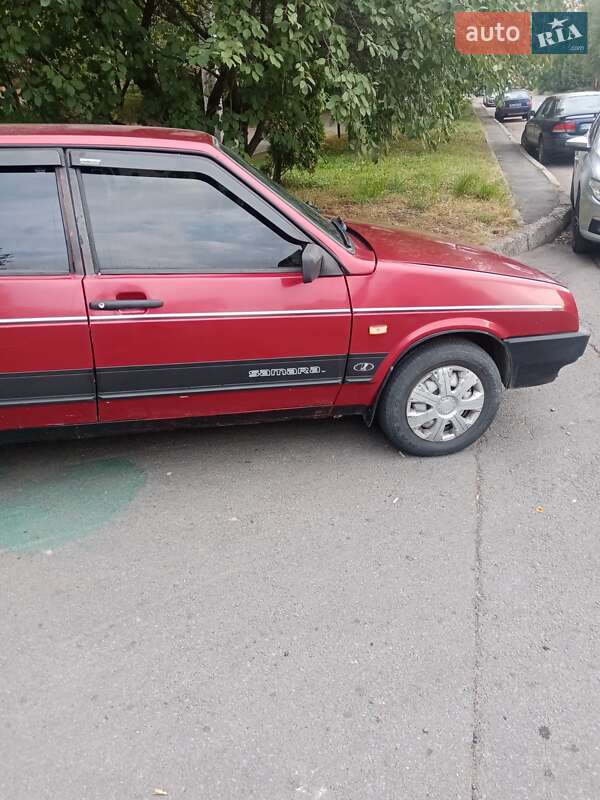Хэтчбек ВАЗ / Lada 2109 1990 в Львове