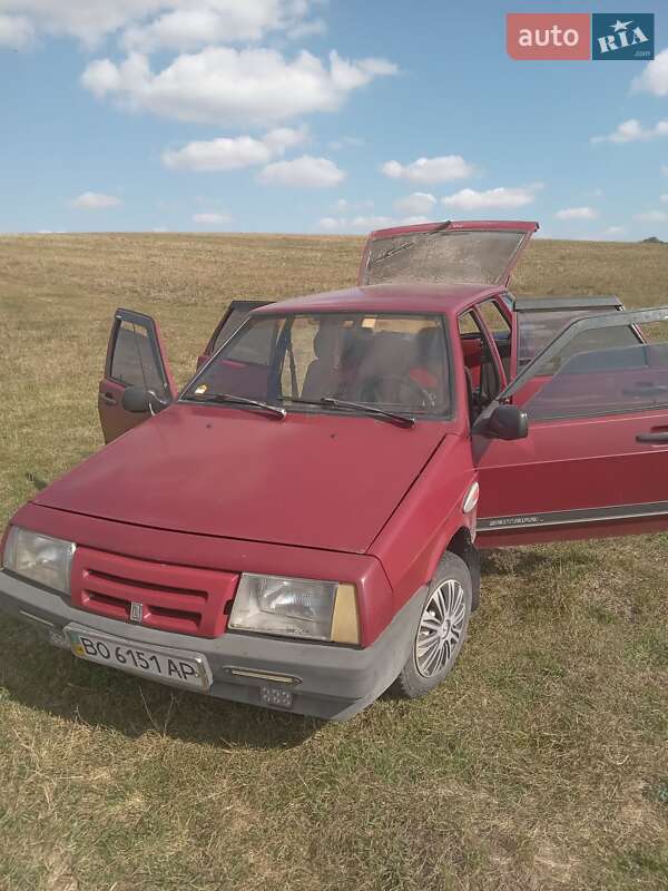 Хэтчбек ВАЗ / Lada 2109 1990 в Тернополе