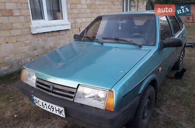 Хэтчбек ВАЗ / Lada 2109 2001 в Заречном